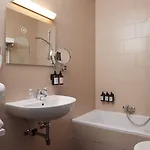 Hotel C-hotels Burlington 3*