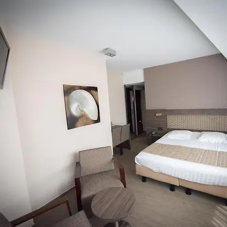 Otel C-hotels Burlington