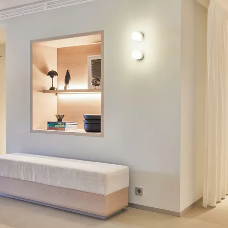 Szálloda C-hotels Burlington 3*