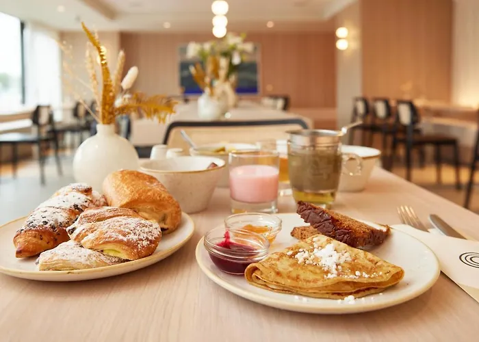 C-호텔스 벌링턴 호텔 3*